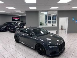 Grau Gebraucht 2017 Audi TT Competition Coupé | 31.900 €