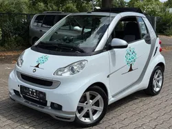 Weiß Gebraucht 2009 Smart ForTwo Cabrio Basis Cabrio | 5.998 € (Fairer Preis)