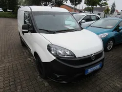 Weiß Gebraucht 2019 Fiat Doblò Van / Kleinbus | 9.950 € (Guter Preis)