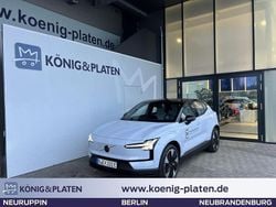 Cloud blue (blau) Gebraucht 2024 Volvo EX30 Performance SUV | 43.990 € (Superpreis)