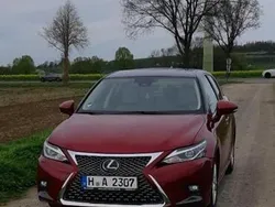 Rot Gebraucht 2018 Lexus CT200h Limousine | 17.500 € (Fairer Preis)