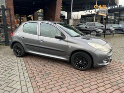 Grau Gebraucht 2010 Peugeot 206+ Kleinwagen | 1.650 € (Guter Preis)