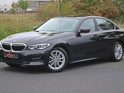 Schwarz Gebraucht 2022 BMW 320 Sport Line Limousine | 24.990 € (Fairer Preis)