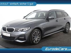 Grau Gebraucht 2022 BMW 330e M Sport Kombi | 30.800 € (Guter Preis)