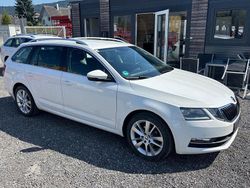 Weiß Gebraucht 2017 Skoda Octavia Style Kombi | 7.400 € (Fairer Preis)