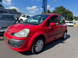 Rot Gebraucht 2012 Renault Modus Van / Kleinbus | 3.990 € (Fairer Preis)