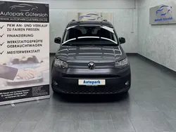 Grau Gebraucht 2021 VW Caddy Maxi California Van / Kleinbus | 28.999 € (Fairer Preis)