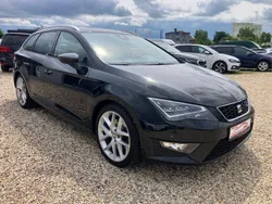 Mitternachtsschwarz Gebraucht 2016 Seat Leon ST FR Kombi | 14.990 € (Fairer Preis)