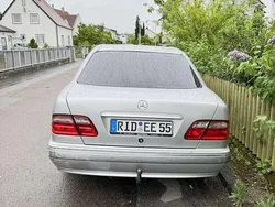 Gebraucht 2001 Mercedes E220 Elegance Limousine | 4.000 € (Guter Preis)