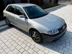 Grün Gebraucht 2001 Audi A3 Limousine | 666 € (Guter Preis)