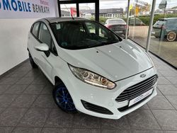 Weiß Gebraucht 2015 Ford Fiesta Trend Kleinwagen | 4.499 € (Fairer Preis)
