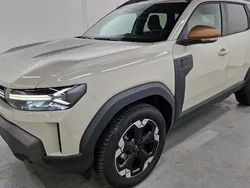 Beige Neu 2024 Dacia Duster Extreme SUV | 30.940 € (Etwas zu teuer)