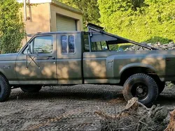 Grün Gebraucht 1988 Ford F350 SUV | 19.500 €