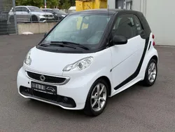 Schwarz Gebraucht 2013 Smart ForTwo Coupé Kleinwagen | 3.999 € (Fairer Preis)