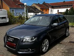 Grau Gebraucht 2010 Audi A3 Sportback Sport Limousine | 8.900 € (Fairer Preis)