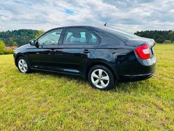 Schwarz Gebraucht 2014 Skoda Rapid Kombi | 6.550 € (Fairer Preis)