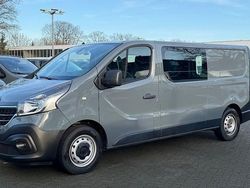 Grau Gebraucht 2021 Renault Trafic Komfort Van / Kleinbus | 17.900 €