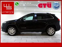 Brilliant black crys (metallic) Gebraucht 2016 Jeep Cherokee Limited SUV | 22.990 € (Etwas zu teuer)