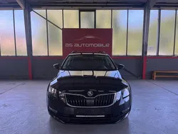Schwarz Gebraucht 2019 Skoda Octavia Ambition Kombi | 7.990 € (Guter Preis)