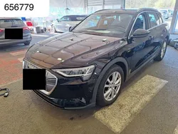 Schwarz Gebraucht 2021 Audi e-tron SUV | 30.940 € (Superpreis)