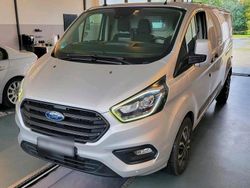 Silber Gebraucht 2018 Ford Transit Custom Van / Kleinbus | 17.800 € (Fairer Preis)
