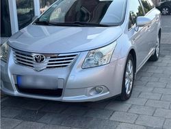 Silber Gebraucht 2009 Toyota Avensis T2 Kombi | 2.800 € (Fairer Preis)