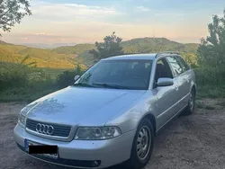 Silber Gebraucht 2000 Audi A4 Kombi | 1.300 € (Guter Preis)