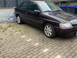 Gebraucht 1997 Ford Escort Coupé | 1.200 €