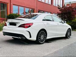 Weiß Gebraucht 2017 Mercedes CLA180 AMG line Limousine | 18.500 € (Fairer Preis)