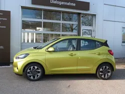 Gelb Neu 2025 Hyundai i10 Comfort Kleinwagen | 19.890 € (Fairer Preis)