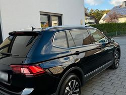 Schwarz Gebraucht 2020 VW Tiguan Allspace United SUV | 28.000 € (Fairer Preis)
