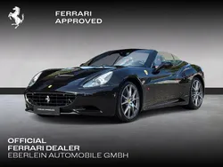 Nero ds Gebraucht 2015 Ferrari California Cabrio | 149.000 € (Etwas zu teuer)
