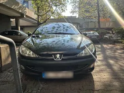 Schwarz Gebraucht 2003 Peugeot 206 Kleinwagen | 700 € (Fairer Preis)
