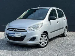 Silber Gebraucht 2011 Hyundai i10 Edition Kleinwagen | 2.990 € (Fairer Preis)