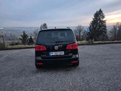 Schwarz Gebraucht 2012 VW Touran Van / Kleinbus | 11.300 € (Teuer)