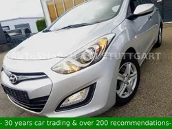 Silber Gebraucht 2012 Hyundai i30 Limousine | 4.498 € (Guter Preis)