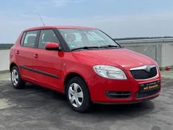 Rot Gebraucht 2010 Skoda Fabia Ambiente Limousine | 5.000 € (Fairer Preis)