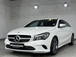 Weiß Gebraucht 2017 Mercedes CLA220 Shooting Brake Urban Kombi | 18.900 € (Guter Preis)