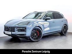 Grau Gebraucht 2024 Porsche Cayenne S E-Hybrid SUV | 102.800 €