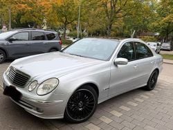 Silber Gebraucht 2006 Mercedes E320 Elegance Limousine | 3.650 € (Superpreis)