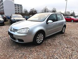 Silber Gebraucht 2005 VW Golf Limousine | 1.950 € (Superpreis)