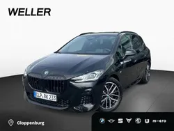 Schwarz Gebraucht 2024 BMW 223 Active Tourer M Sport Van / Kleinbus | 42.990 € (Teuer)