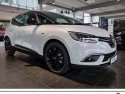 Perlmuttweiss metallic/dach i Gebraucht 2022 Renault Scénic IV Black Edition Van / Kleinbus | 24.990 € (Etwas zu teuer)