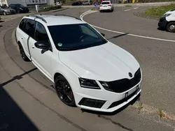 Weiß Gebraucht 2019 Skoda Octavia RS Kombi | 17.690 € (Guter Preis)