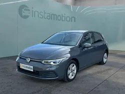 Grau Gebraucht 2020 VW Golf VII Kleinwagen | 22.249 € (Fairer Preis)