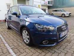 Blau Gebraucht 2011 Audi A1 Ambition Kleinwagen | 9.750 € (Guter Preis)