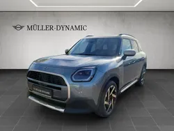 Grün Gebraucht 2025 Mini Countryman SUV | 41.540 € (Fairer Preis)