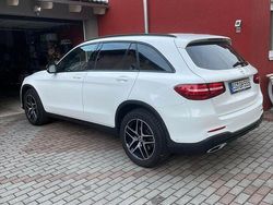 Weiß Gebraucht 2017 Mercedes GLC250 AMG line SUV | 24.800 € (Fairer Preis)