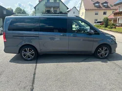 Grau Gebraucht 2019 Mercedes V250 Edition Van / Kleinbus | 37.900 € (Fairer Preis)