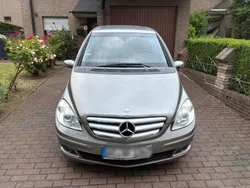 Grau Gebraucht 2006 Mercedes B170 Van / Kleinbus | 3.950 € (Guter Preis)